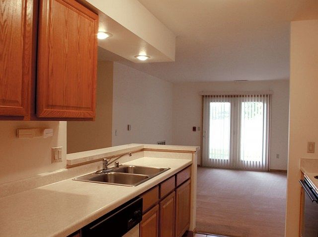 1st image of 701-795 S Van Buren St #12026824