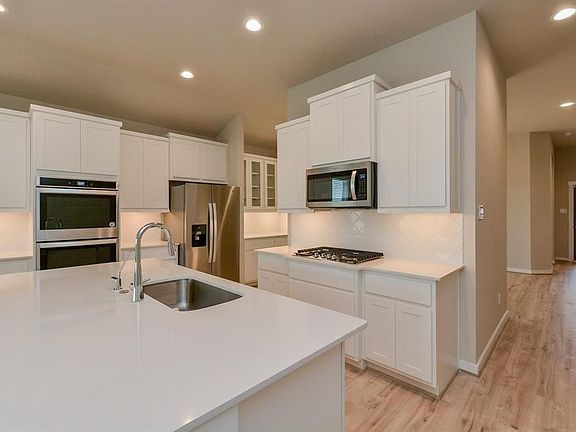 4th image of 28643 Hannahs Harbor Ln