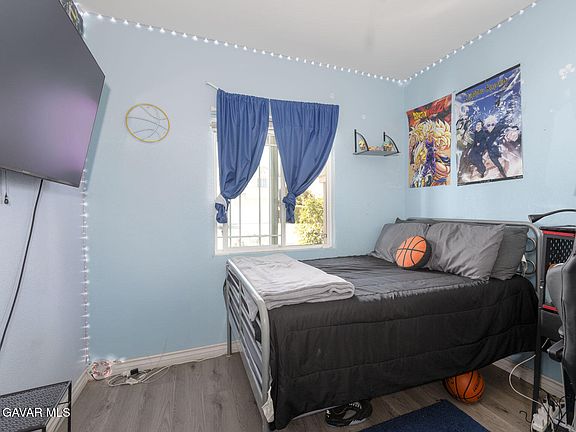 2nd image of 3102 Topaz Ln