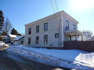 5 Farwell St, Lewiston, ME 04240