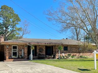 215 Field Rd, Morgan City, LA 70380