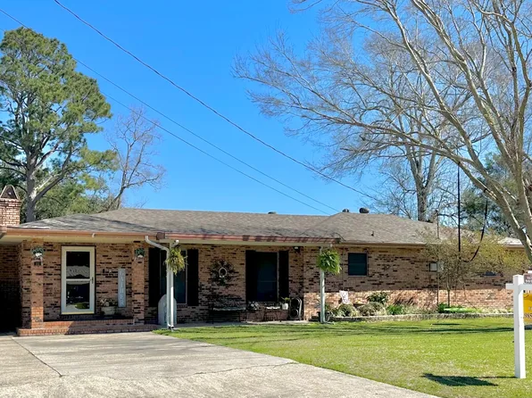 215 Field Rd, Morgan City, LA 70380