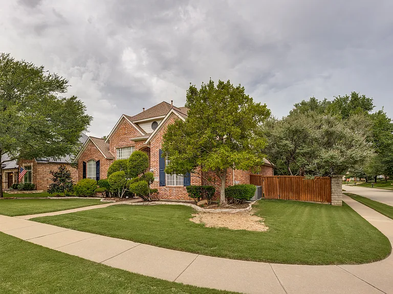 5860 Red Hill Ln — Photo 21