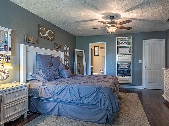 5th image of 1349 Richwood Cir