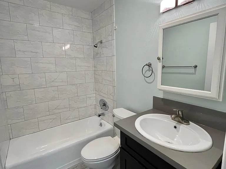 Second Bathroom-Full