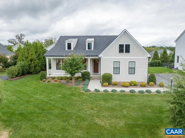 2437 Pendower Ln, Keswick, VA 22947