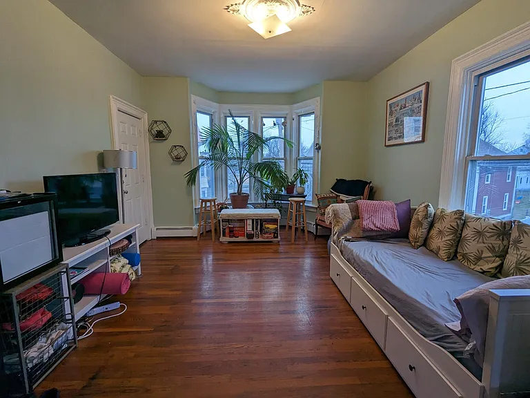 71 Tanner St #2 — Photo 3