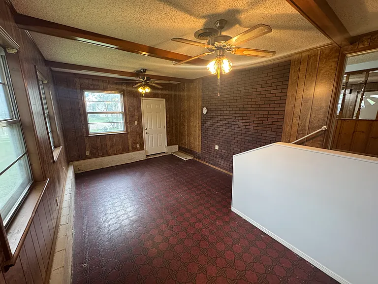 610 N Joyce St — Photo 22