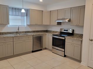 325 Woodland Dr, Boutte, LA 70039