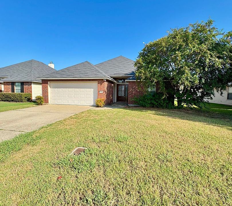 1st image of 3704 Sabine Pass Dr