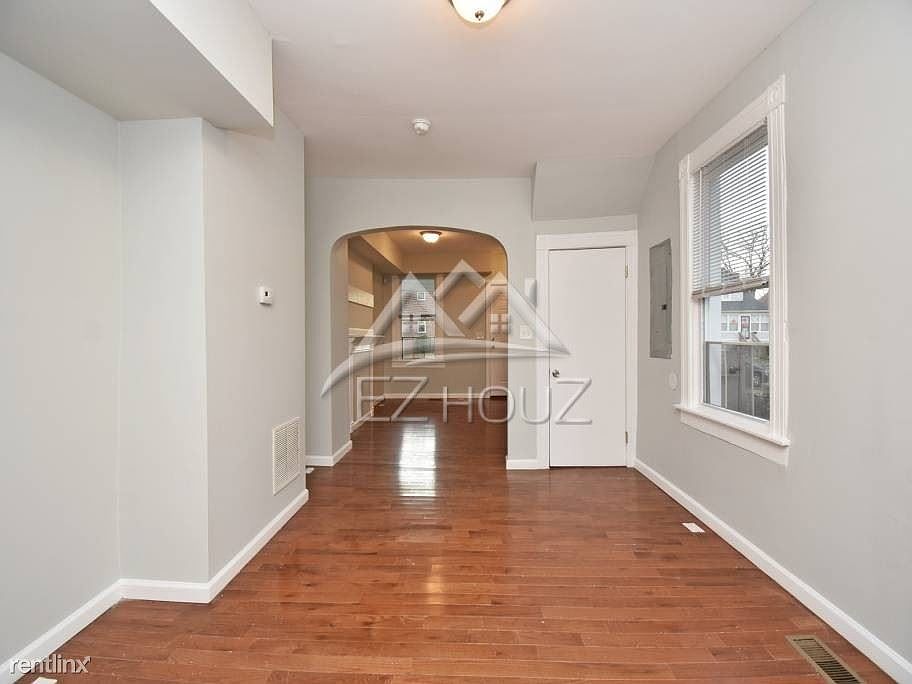 Gallery Images