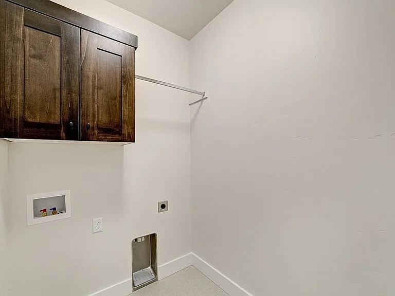 4314 E Parkcenter Blvd — Photo 21