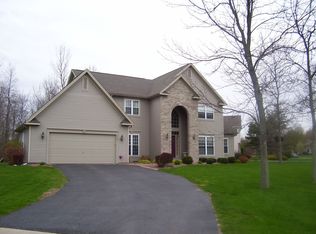 238 Jersey Black Cir, Rochester, NY 14626