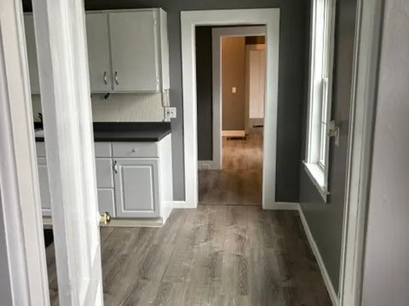 97 Union St #1, Westfield, MA 01085