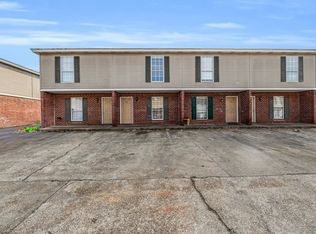 1301 Louisville St #38, Starkville, MS 39759
