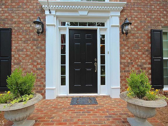 3rd image of 229 Columns Ln