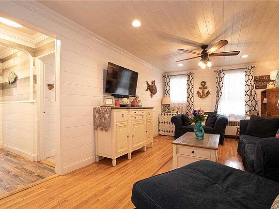 3rd image of 244 Beach 129th St APT 2D