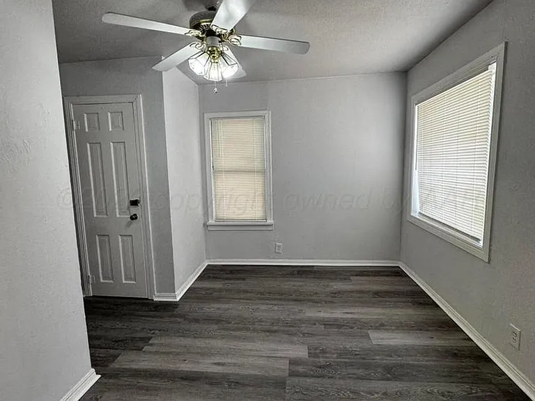 411 NE 13th Ave — Photo 5