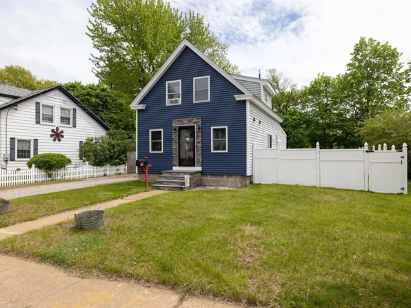 25 Linden Street, Rochester, NH 03867