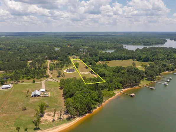 270 Macedonia Rd, Fort Gaines, GA 39851