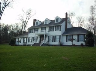 20 Piper Dr, Washingtonville, NY 10992