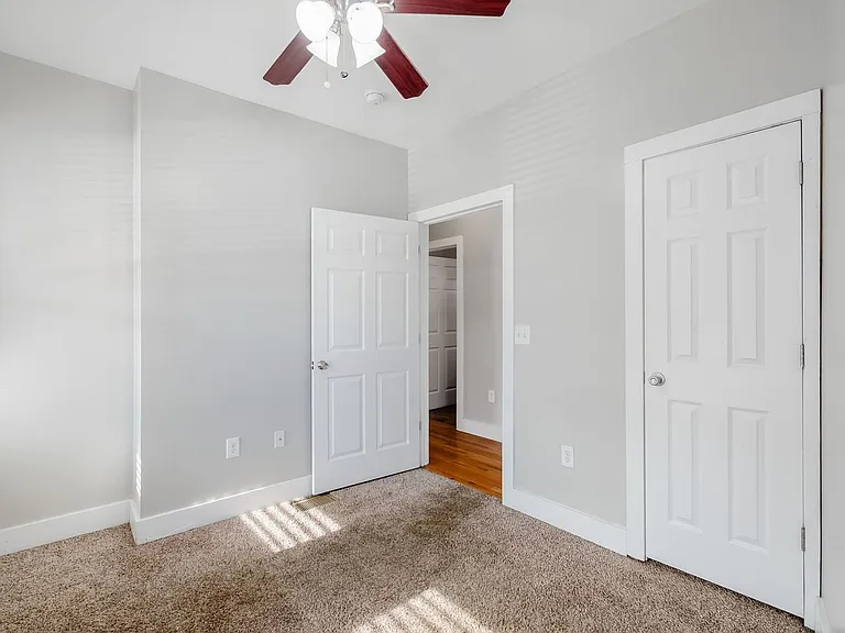 24 Chittenden Ave — Photo 15
