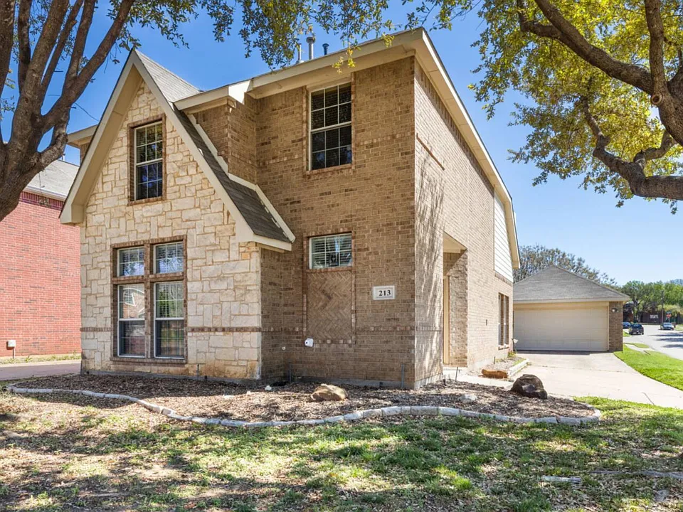 213 Patriot Ln