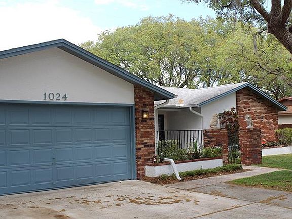 3rd image of 1024 Nodding Pines Way