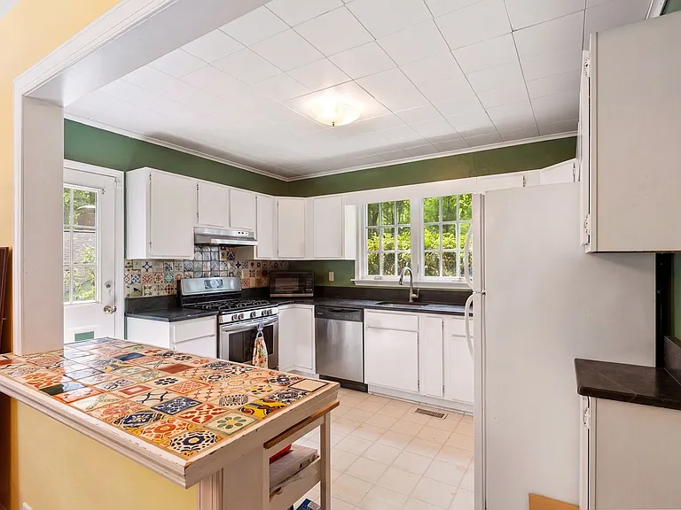 3002 Medlin Dr — Photo 12