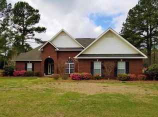201 Idle Pines Dr, Perry, GA 31069