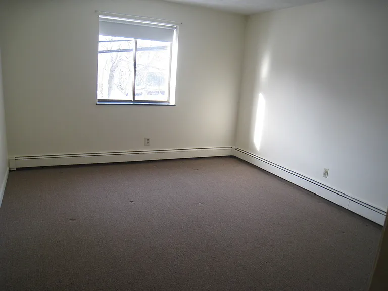 11 Pond St #11 — Photo 4