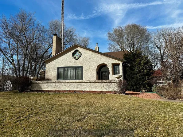 720 W Stolley Park Rd, Grand Island, NE 68801
