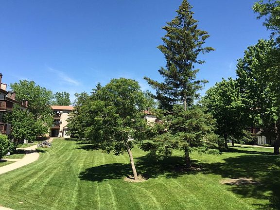 4th image of 509 E Spruce Dr #28-1B