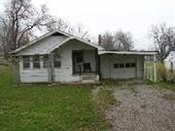 930 E Stone St, Independence, MO 64050