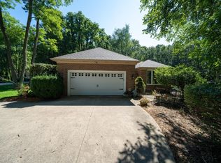 51170 Hickory Rd, Granger, IN 46530