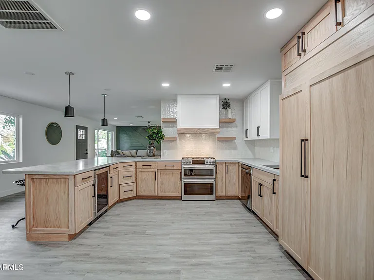 8349 E Columbus Ave — Photo 7