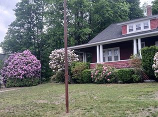 72 W Main St, Dudley, MA 01571