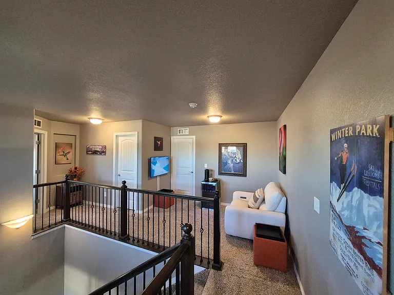 2273 Tabor St — Photo 8