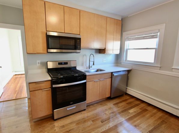 55 Estes St APT 6