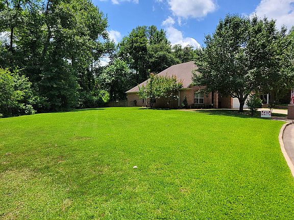 2nd image of 5802 Cross Creek Cir