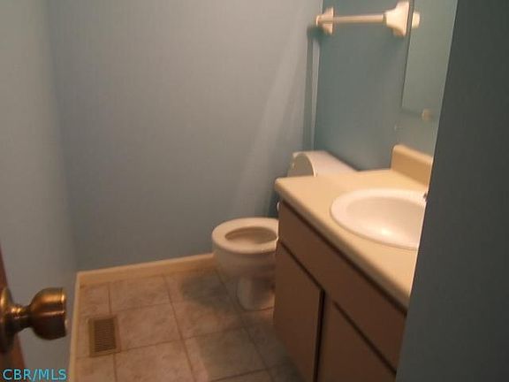 4th image of 1007 Philadelphia Dr