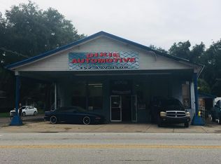 13501 E Highway 25, Ocklawaha, FL 32179