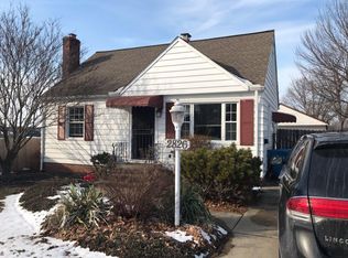 2826 Grantwood Dr, Parma, OH 44134