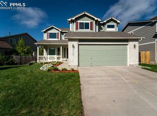 8920 Rochester Dr, Colorado Springs, CO 80920