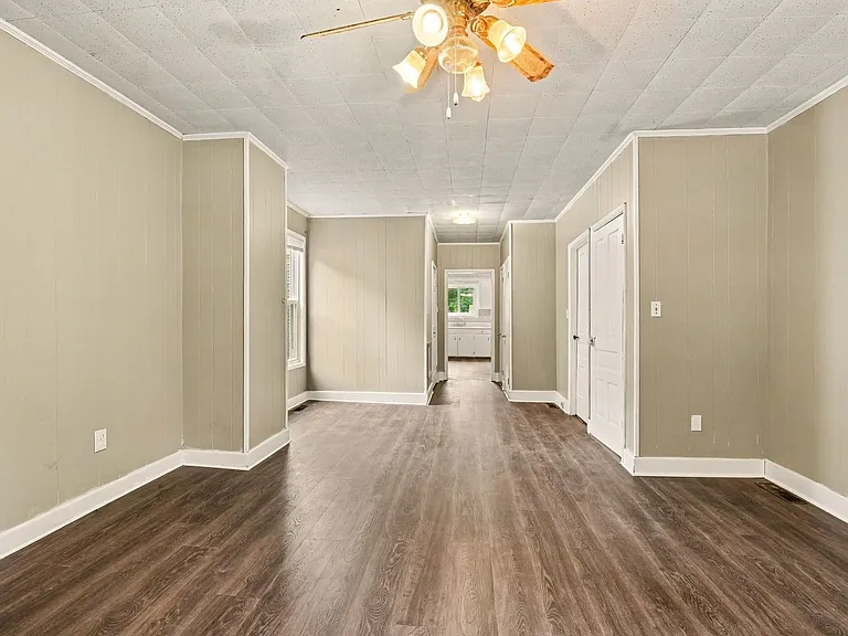 215 Pine Grove Rd #217 — Photo 3
