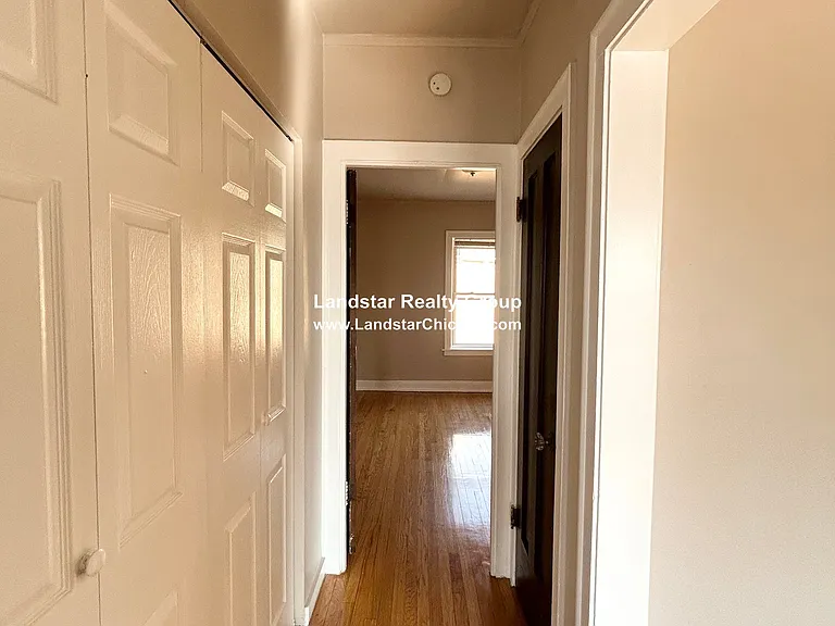 4257 W Addison St #3 — Photo 10
