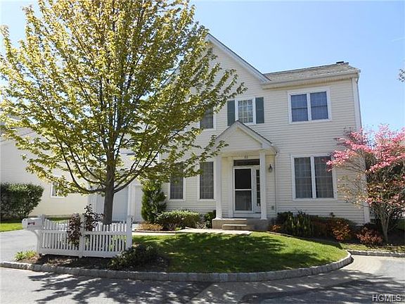 2nd image of 92 Valimar Ct