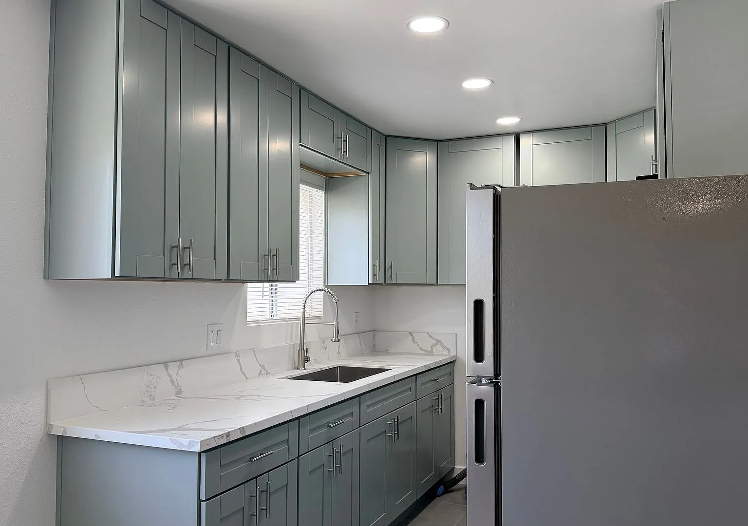 2 bed, $2,295 — Photo 4
