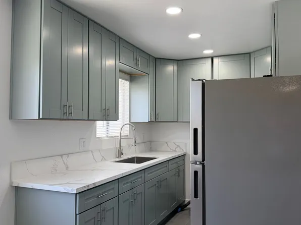 200 E Park Ave #4, San Ysidro, CA 92173