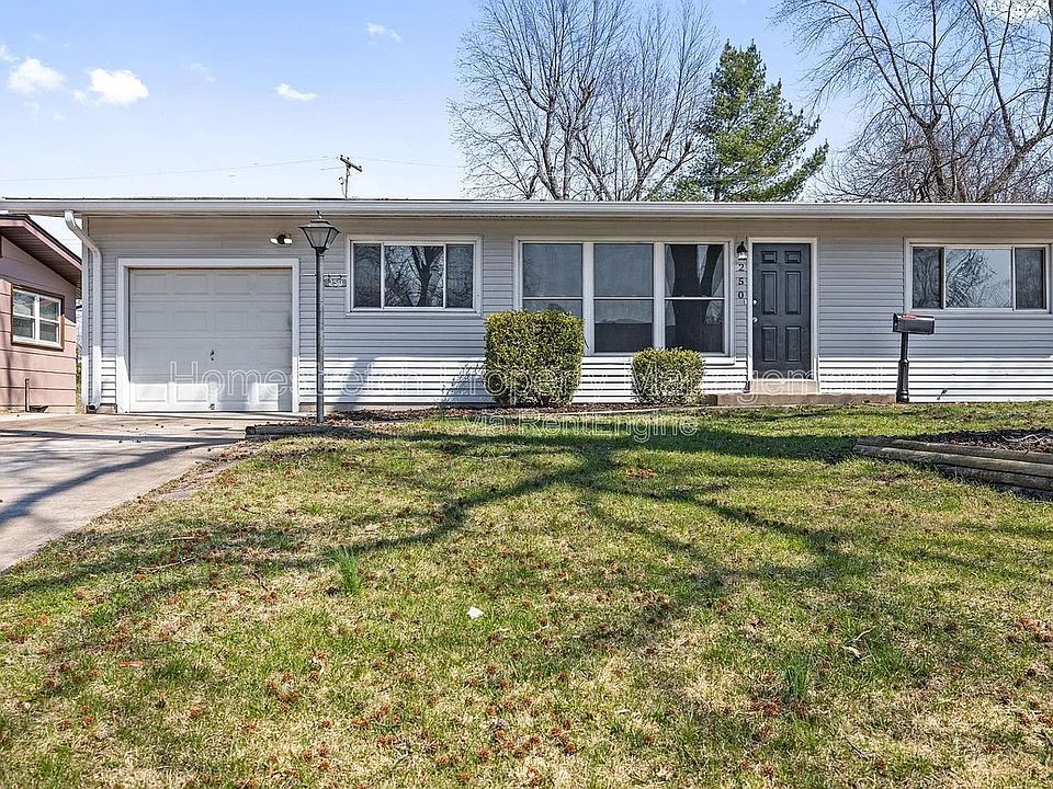 1st image of 250 Coteau Ln